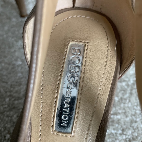 ‘BCBGeneration’ Pumps - Taupe Genuine Leather - Picture 5 of 5